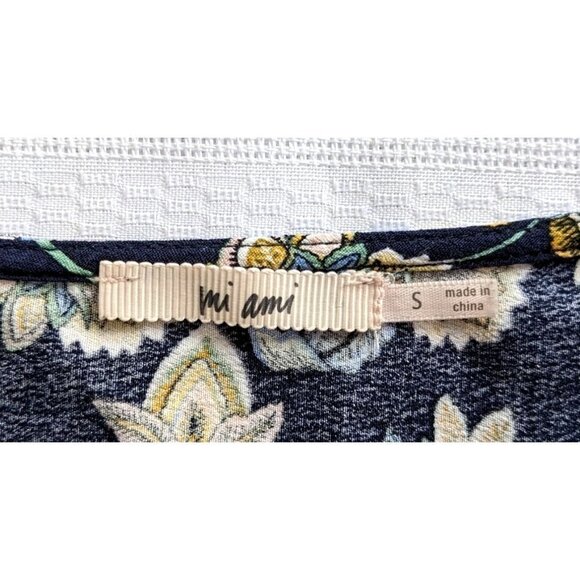 Francesca's MI AMI Blue & Yellow Floral Jacobean Peplum Peasant Top Size S - Picture 3 of 7